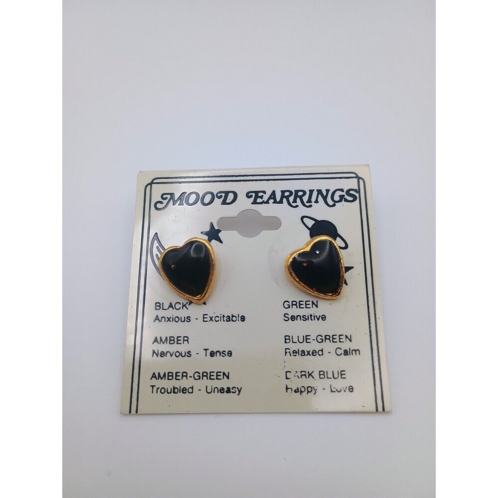 Vintage Mood Earrings Heart Shaped Gold Tone Change Color w/ Your Mood On Card